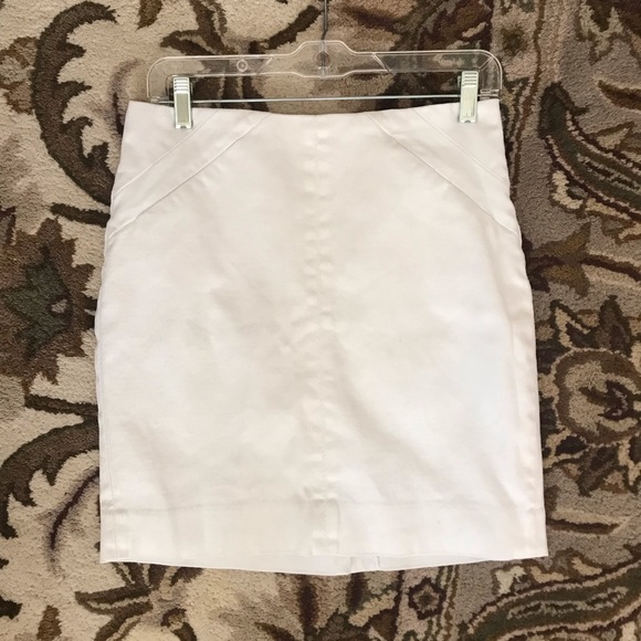 Banana Republic White Pencil Skirt - Picture 1 of 5